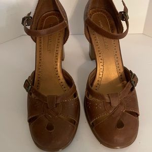 Brown heel dress shoes.